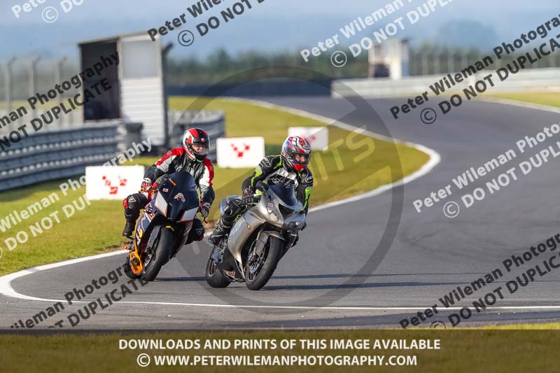 enduro digital images;event digital images;eventdigitalimages;no limits trackdays;peter wileman photography;racing digital images;snetterton;snetterton no limits trackday;snetterton photographs;snetterton trackday photographs;trackday digital images;trackday photos